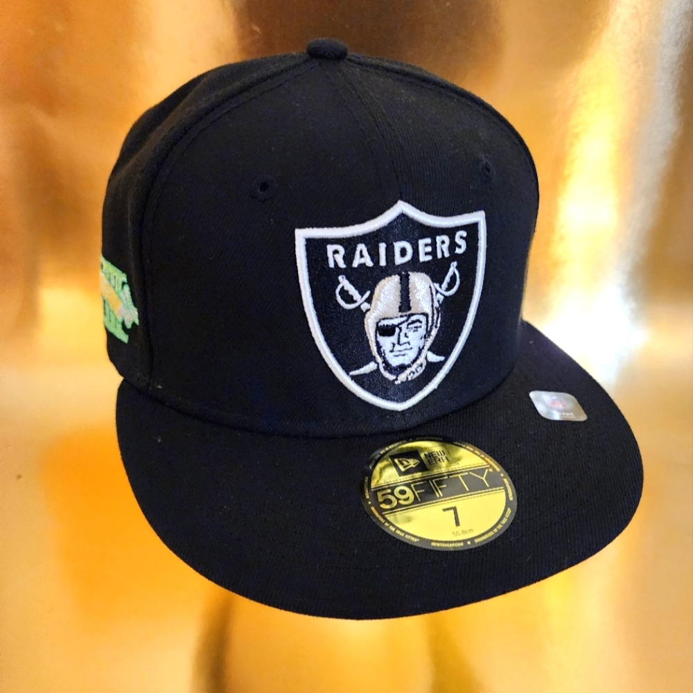 Las Vegas Raiders New Era Size 7 NFL Super Bowl 18 Patch Fitted Hat
